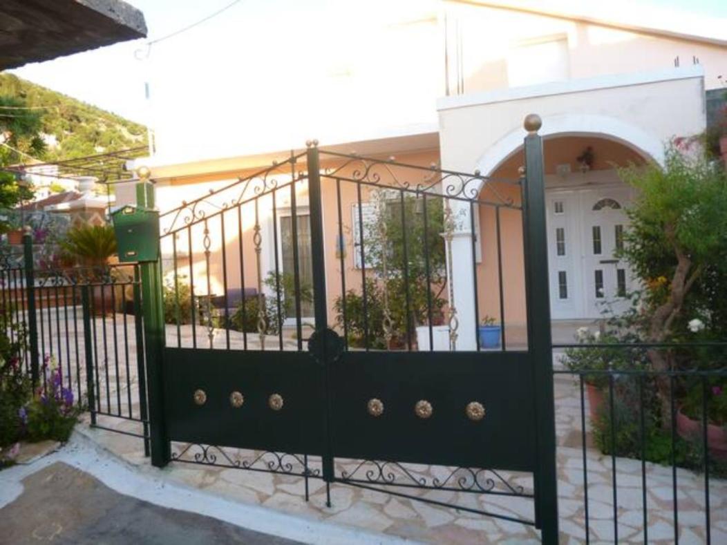 Kantouni House Kefalonia アルゴストリオン エクステリア 写真